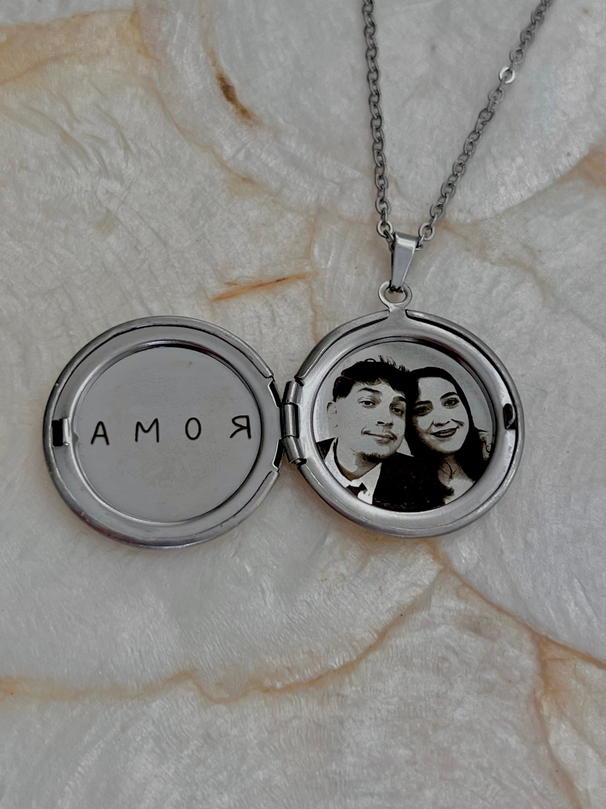 (Copia) Eteréa™ |  Relicario | Retrato