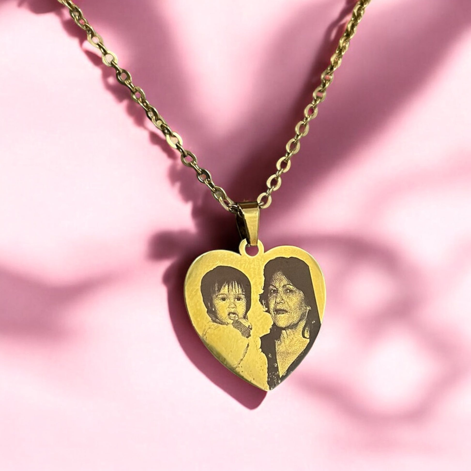 Eteréa™ |  Medalla Corazón | Retrato